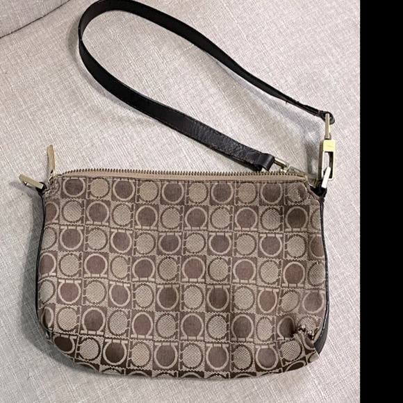 SALVATORE FERRAGAMO
Vintage Canvas Gancini Satchel wristlet Bag - Picture 5 of 10